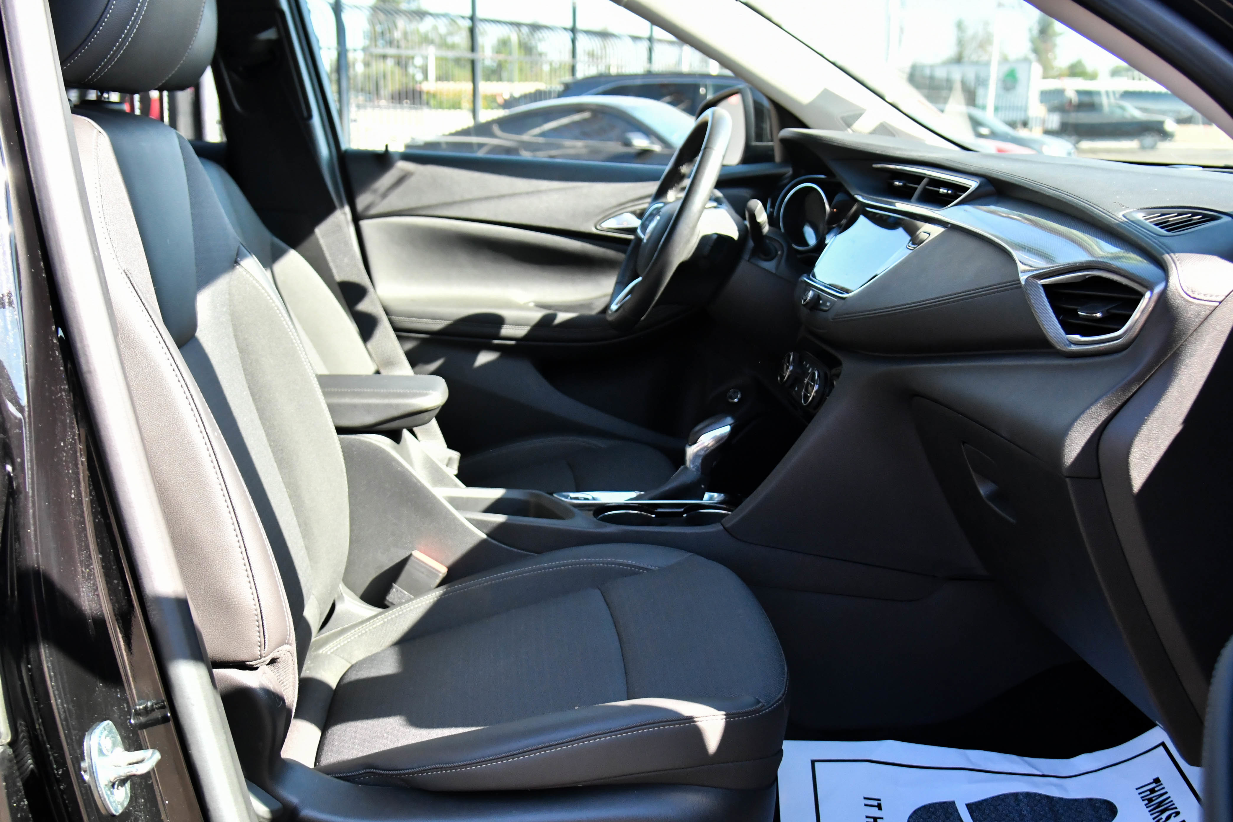 Used 2023 Buick Encore GX Select w/ Sport Touring Package image 41