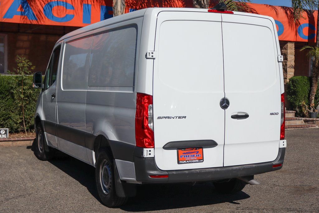 Used 2021 Mercedes-Benz Sprinter 1500 image 6