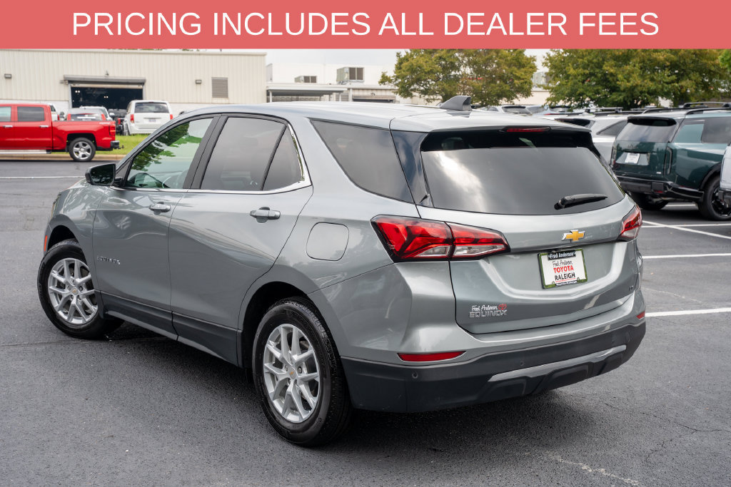 Used 2024 Chevrolet Equinox LT FWD image 3