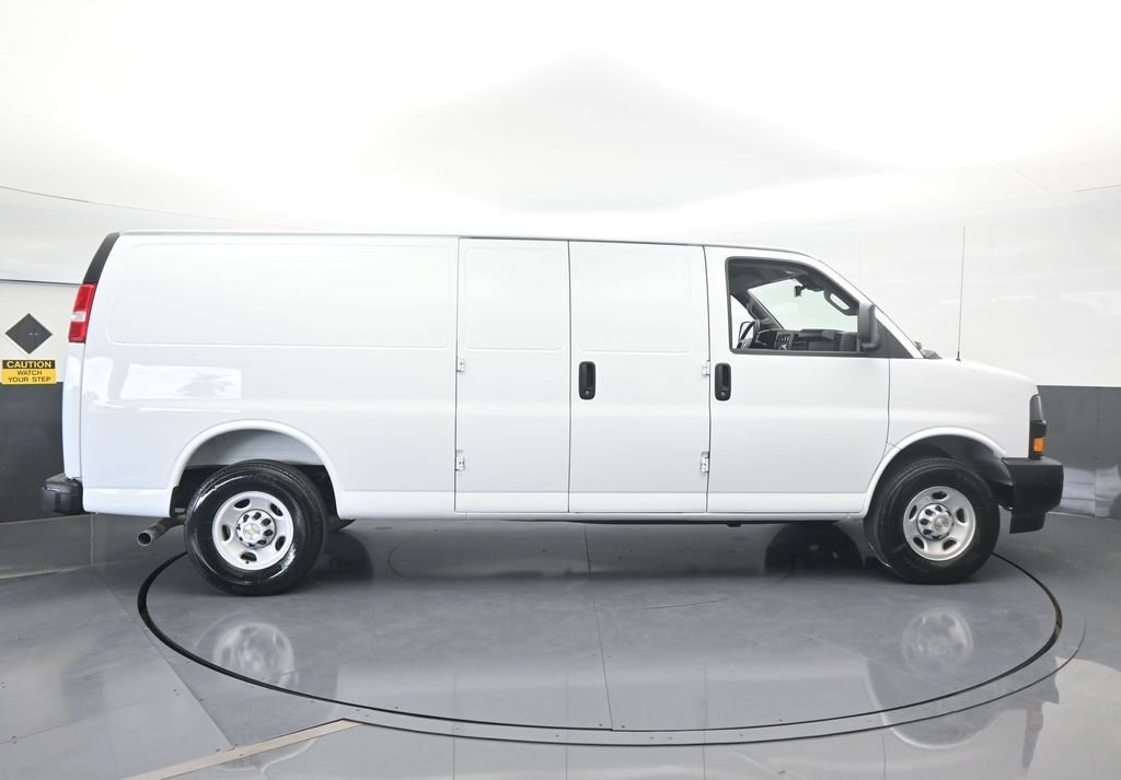 New 2025 Chevrolet Express 3500 Extended w/ Driver Convenience Package RWD image 7