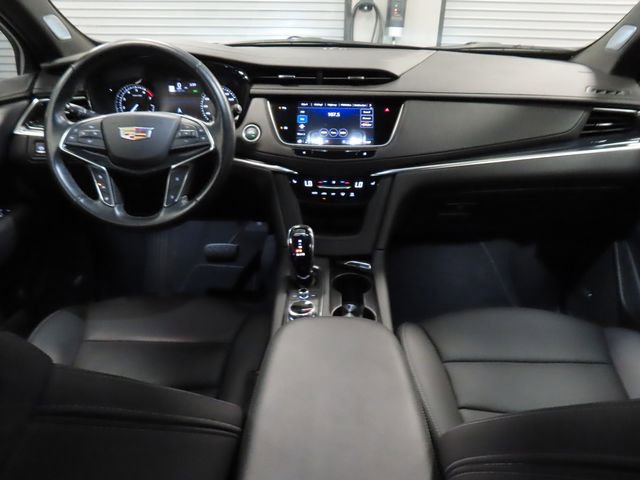 Certified 2024 Cadillac XT5 Premium Luxury FWD image 25
