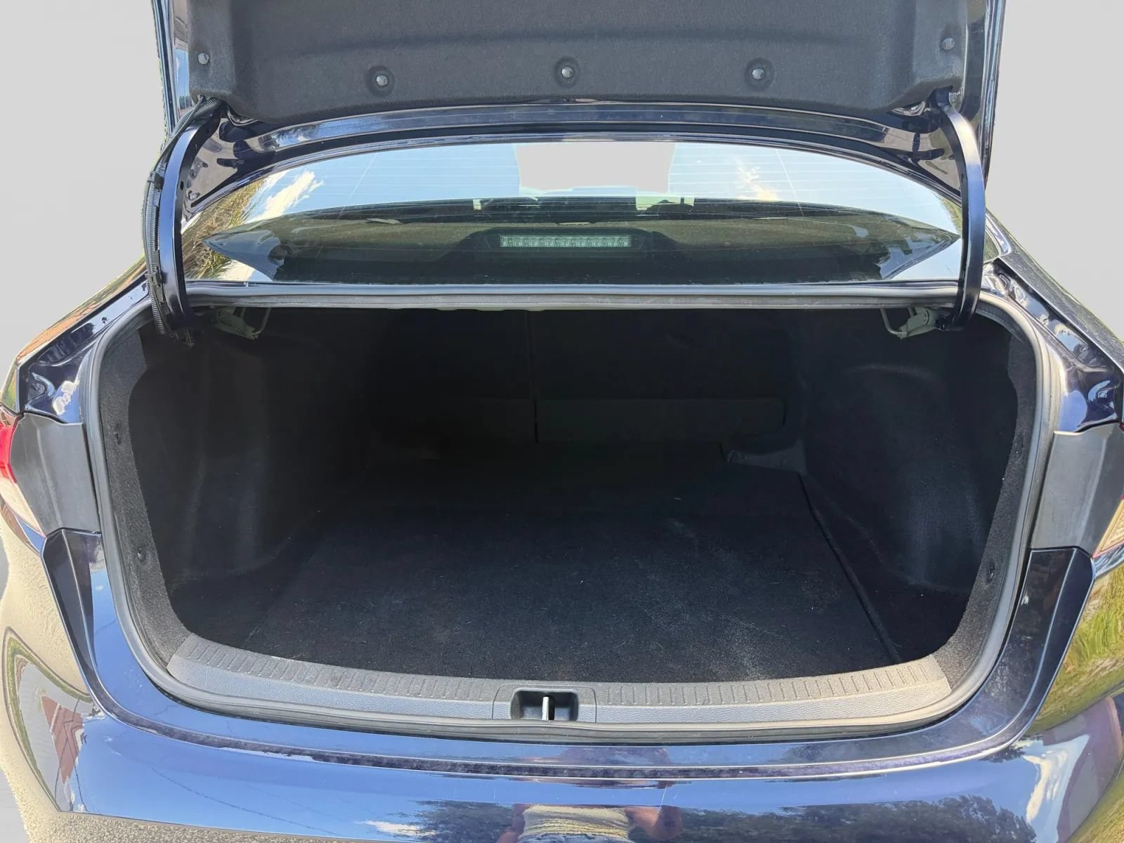 Used 2021 Toyota Corolla SE FWD image 19
