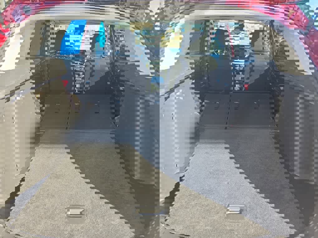 Used 2025 Chevrolet Trax LS w/ LS Convenience Package image 10