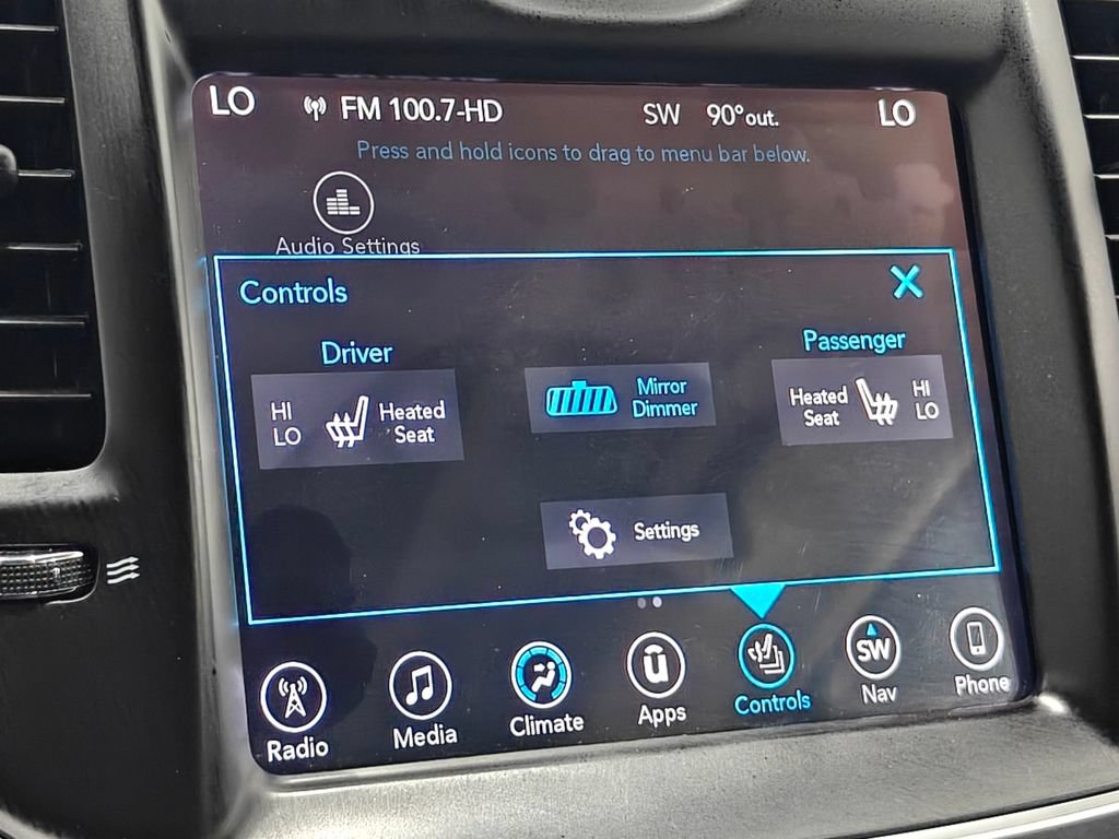 Used 2017 Chrysler 300 Touring w/ Value Package RWD image 40