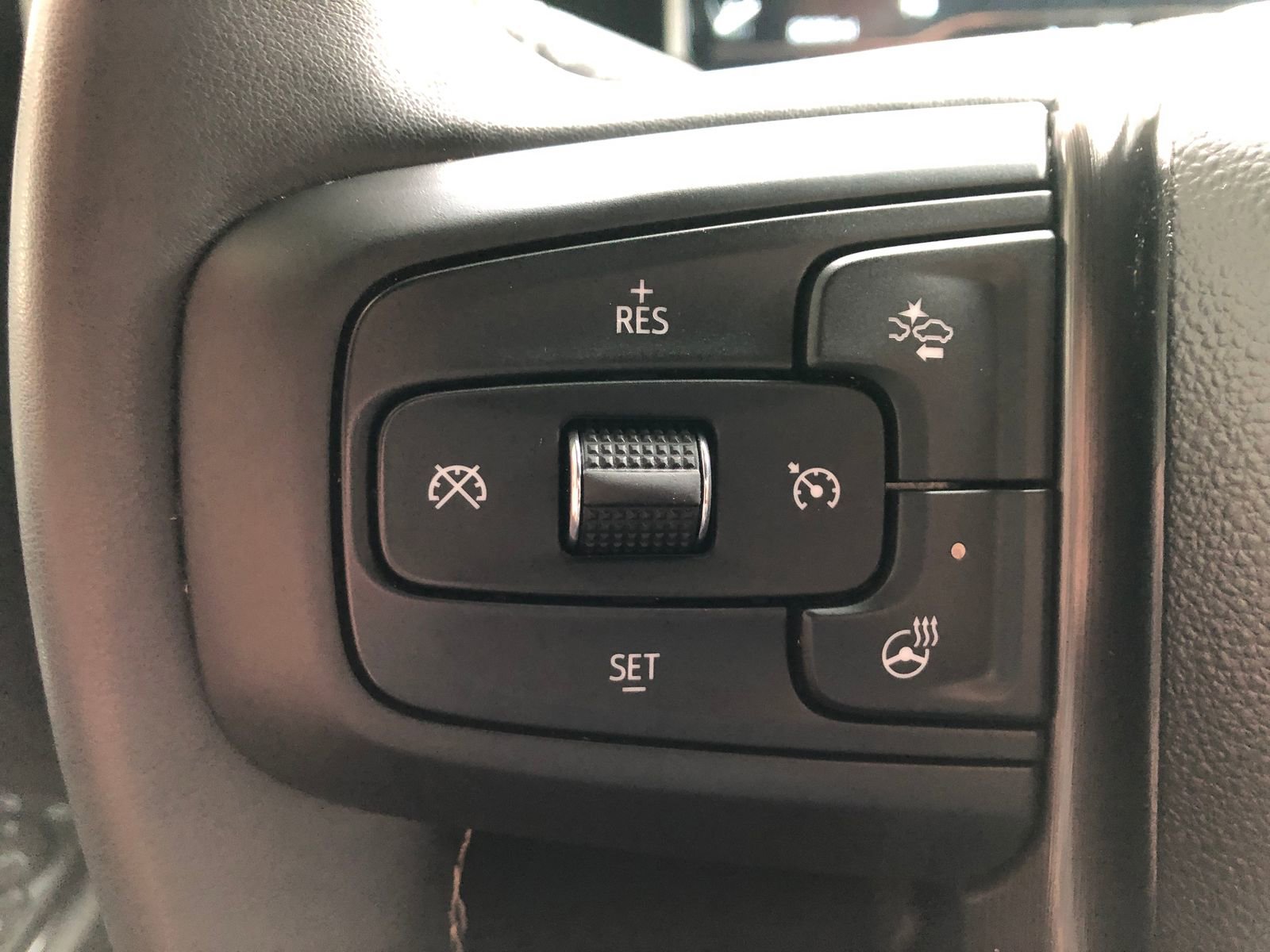 Used 2025 GMC Sierra 3500 AT4 w/ AT4 Premium Plus Package AWD/4WD image 33