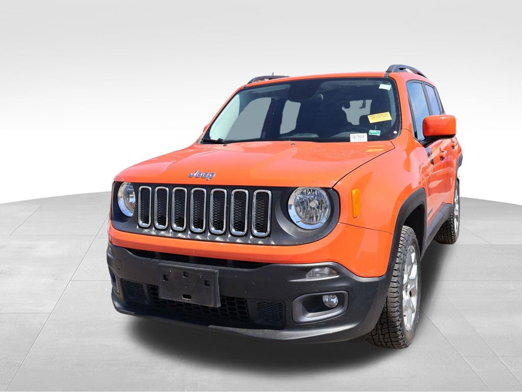 Used 2015 Jeep Renegade Latitude AWD/4WD image 2