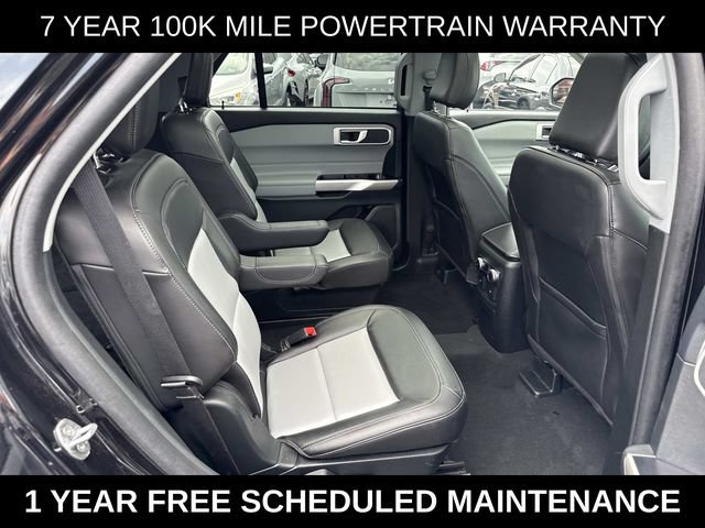 Used 2023 Ford Explorer XLT w/ Equipment Group 202A AWD/4WD image 11
