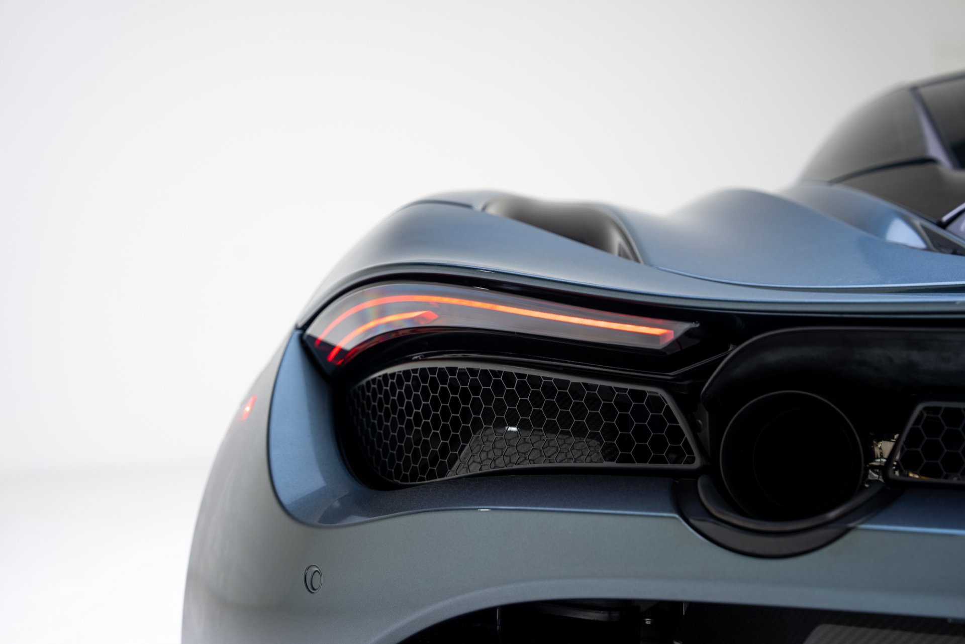 Used 2018 McLaren 720S Luxury image 29