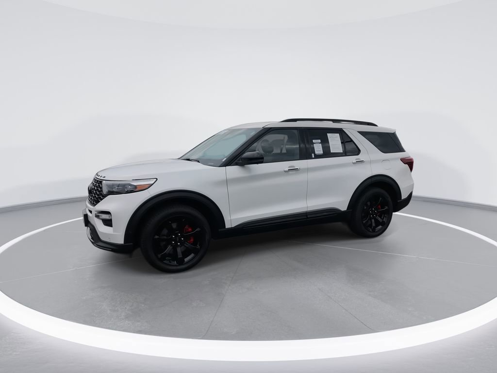 Used 2022 Ford Explorer ST w/ Equipment Group 401A AWD/4WD image 4