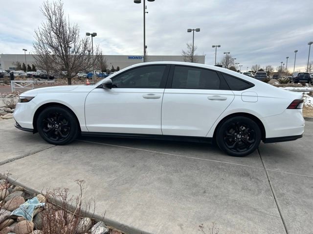Used 2025 Honda Accord SE image 4