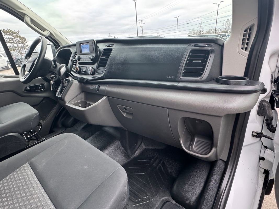 Used 2024 Ford Transit 250 Low Roof AWD w/ Exterior Upgrade Package image 35
