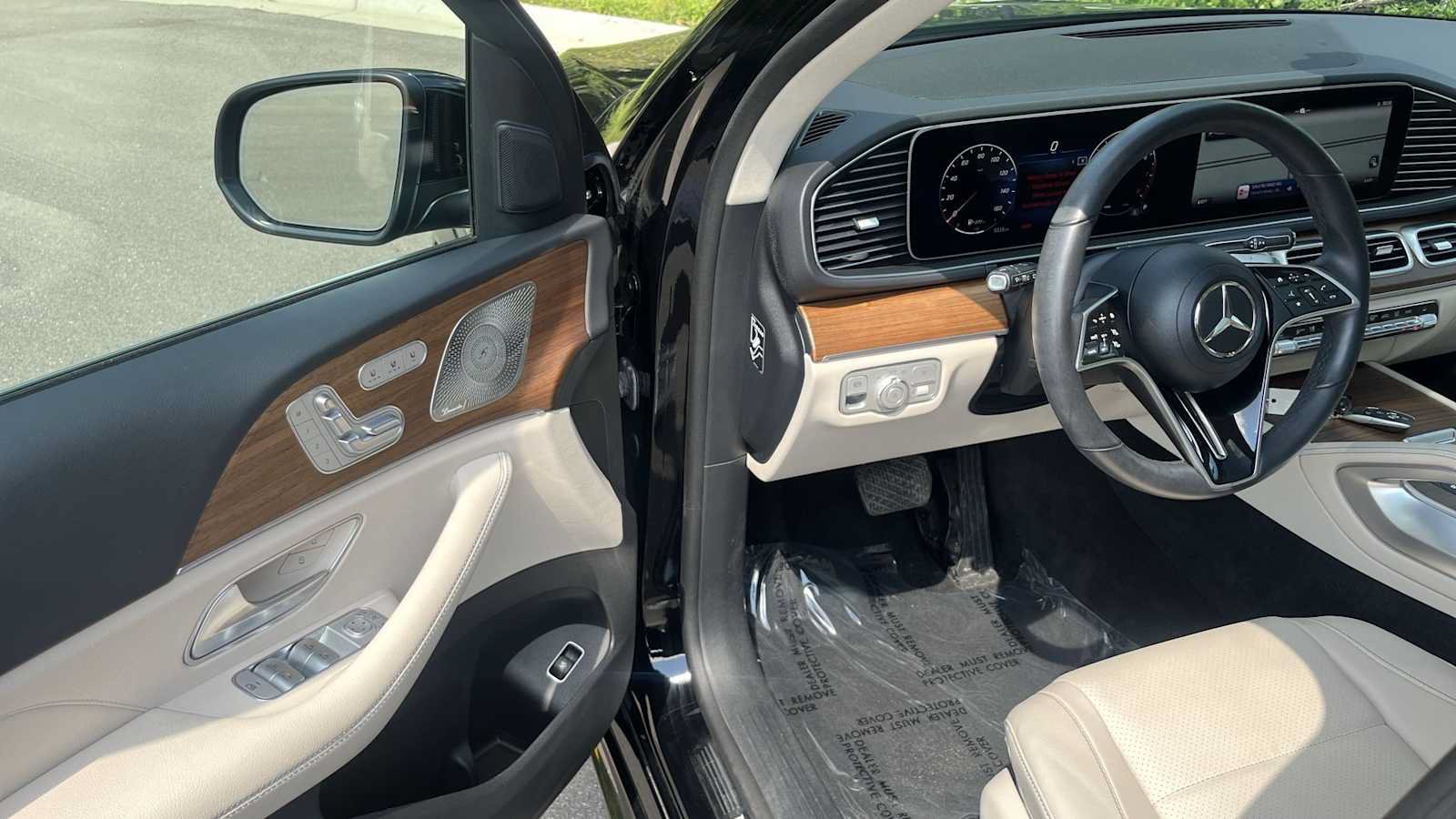 Used 2024 Mercedes-Benz GLE 350 4MATIC image 16