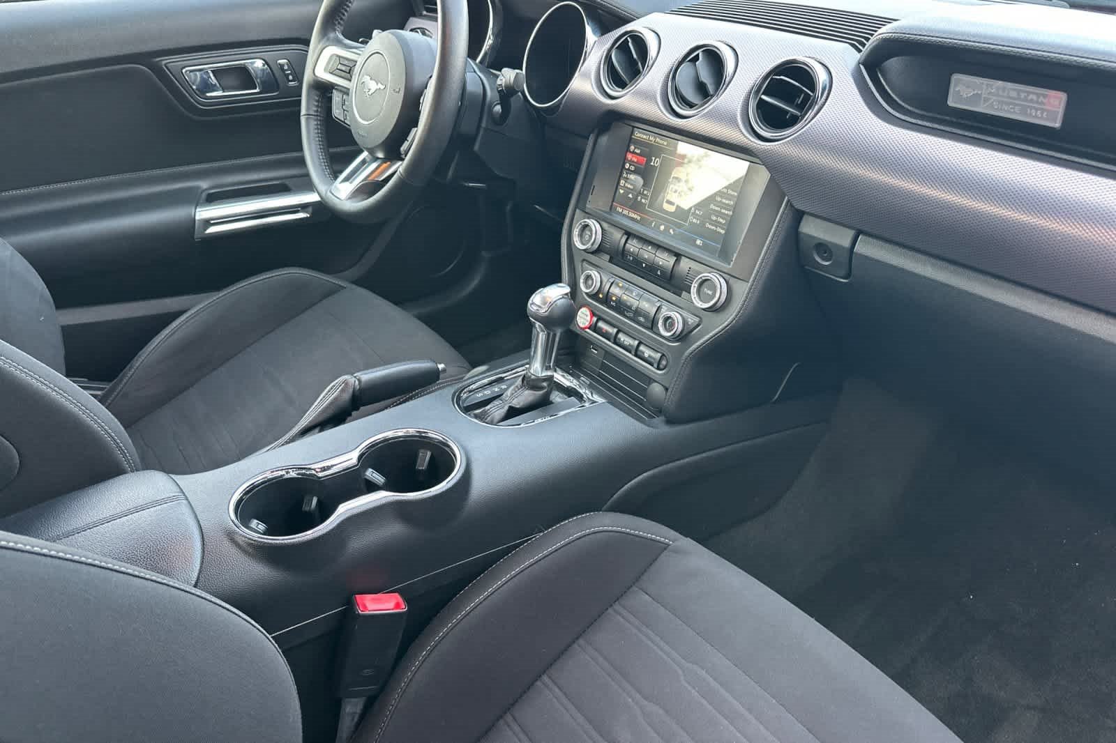 Used 2016 Ford Mustang Coupe image 15