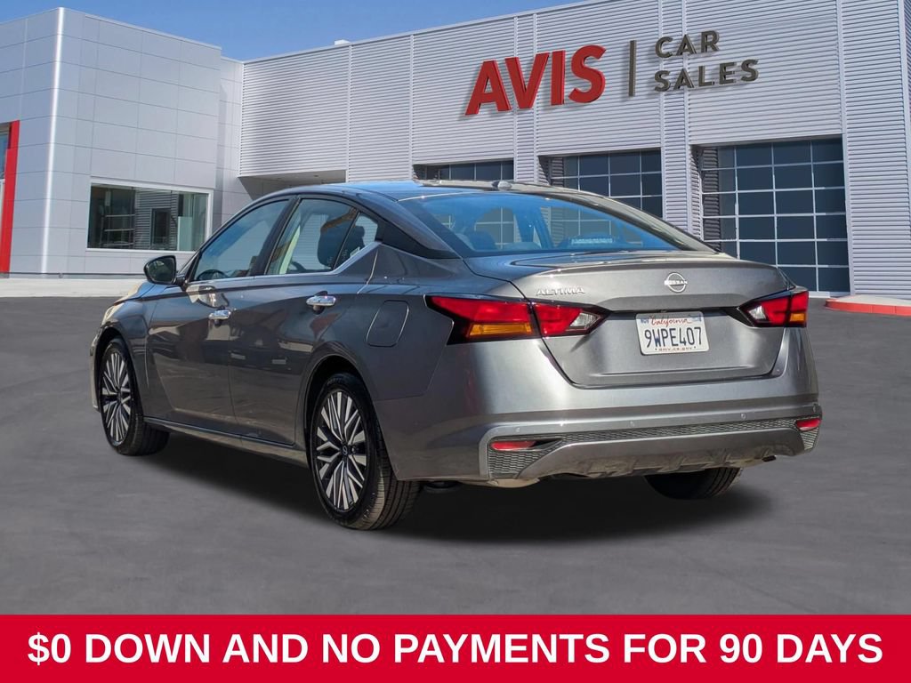Used 2025 Nissan Altima 2.5 SV FWD image 9