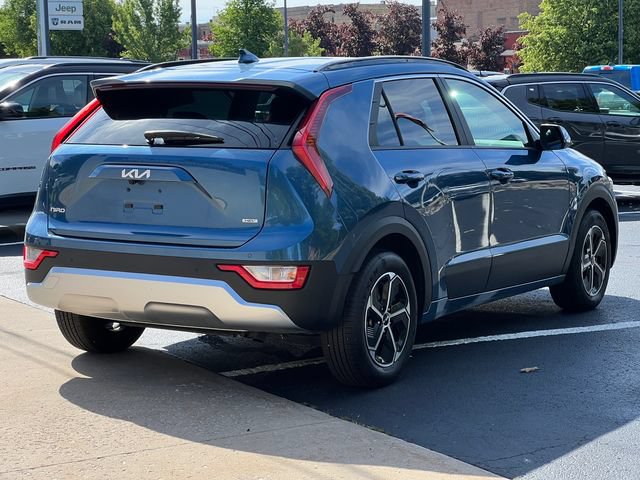 Used 2024 Kia Niro EX FWD image 41