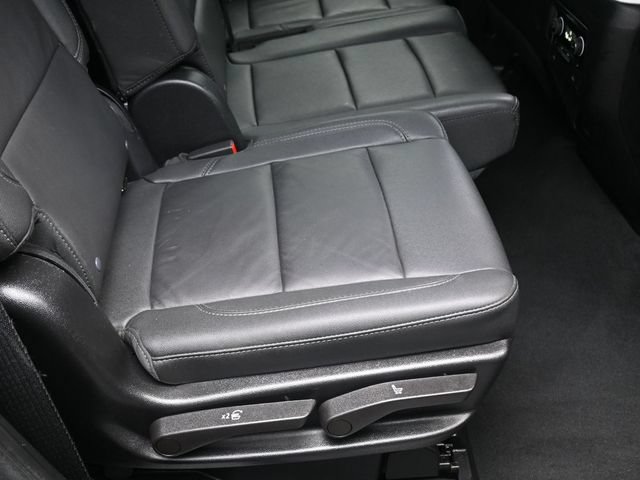 Used 2024 Chevrolet Tahoe LT w/ Luxury Package AWD/4WD image 30