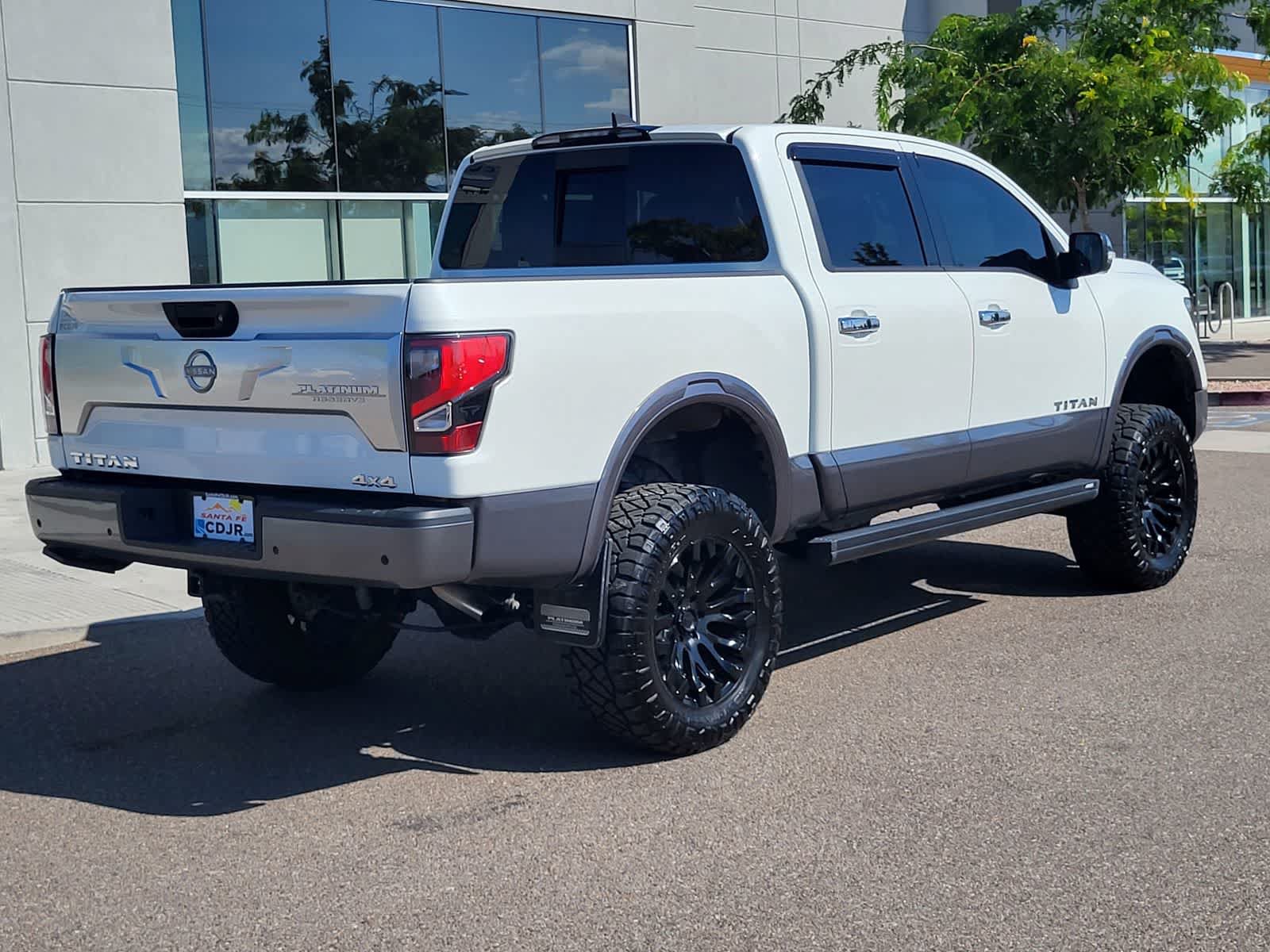 Used 2023 Nissan Titan Platinum Reserve w/ Moonroof Package AWD/4WD image 5