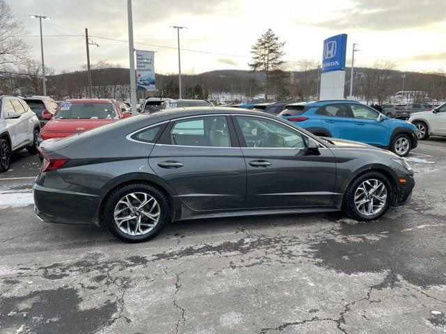 Used 2023 Hyundai Sonata SEL w/ Convenience Package image 3