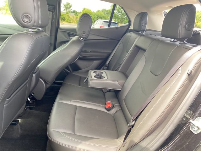 Certified 2024 Buick Encore GX Sport Touring w/ Comfort Package AWD/4WD image 18