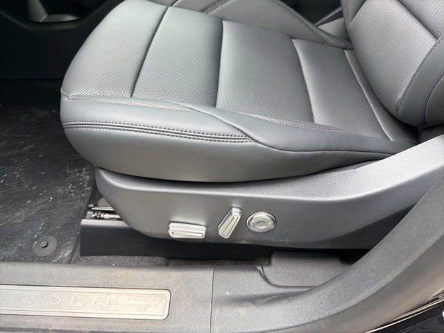 New 2026 Lincoln Nautilus Premier w/ Equipment Group 102A AWD/4WD image 13