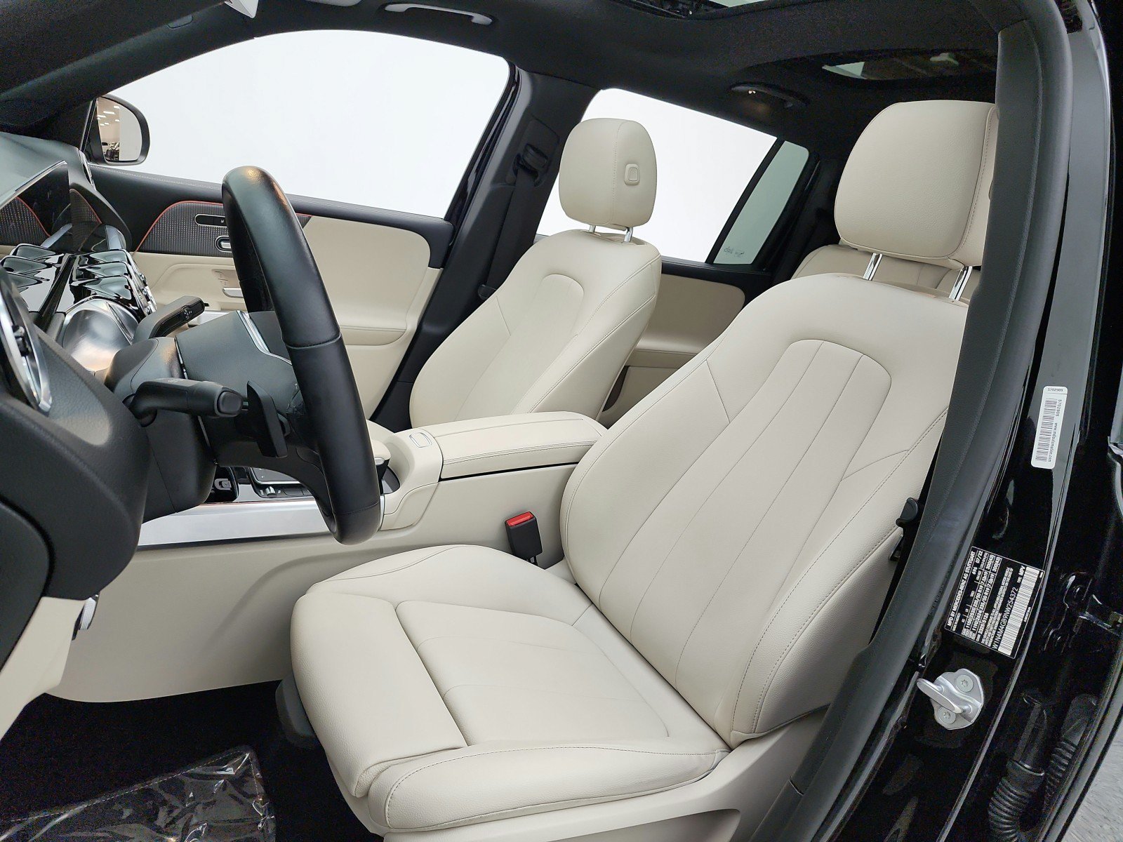 Used 2022 Mercedes-Benz GLB 250 image 10