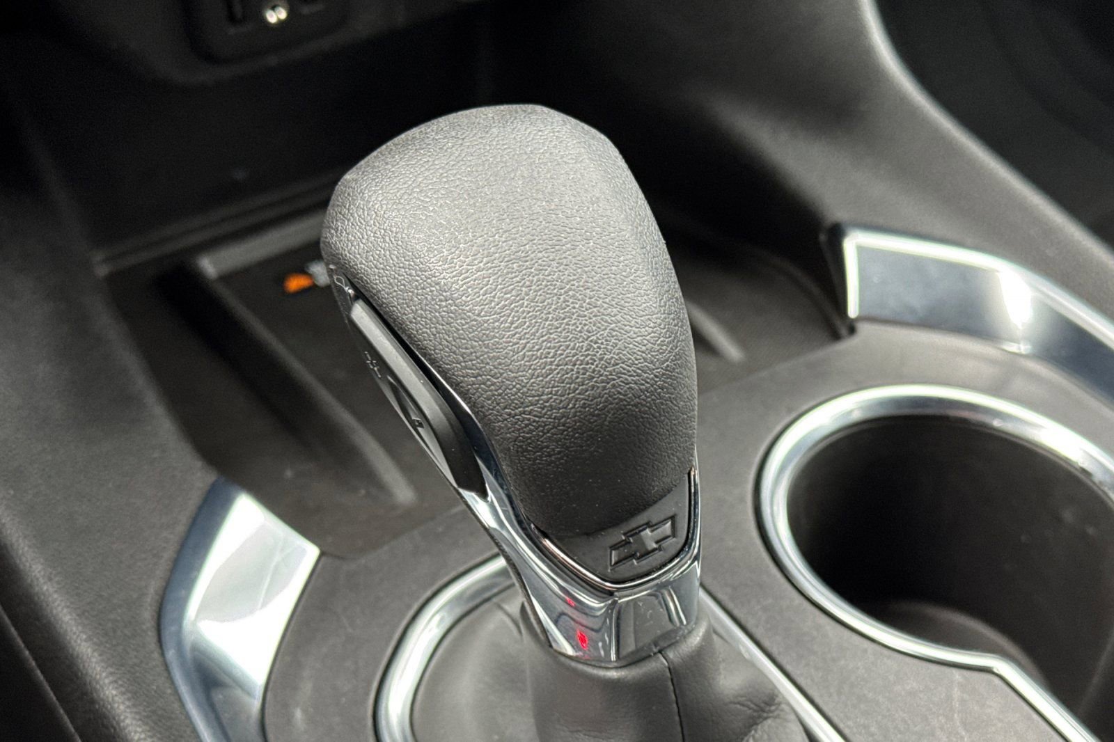 Certified 2022 Chevrolet Traverse LT w/ LPO, Floor Liner Package image 24