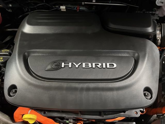 Used 2024 Chrysler Pacifica Limited FWD image 22