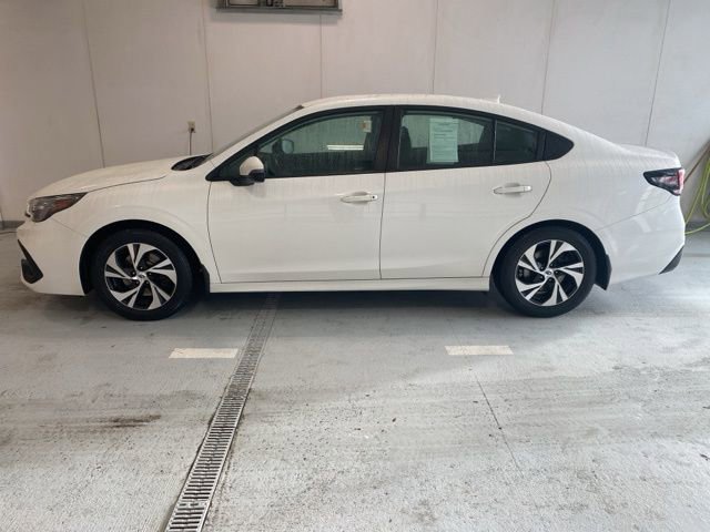 Used 2023 Subaru Legacy Premium image 8