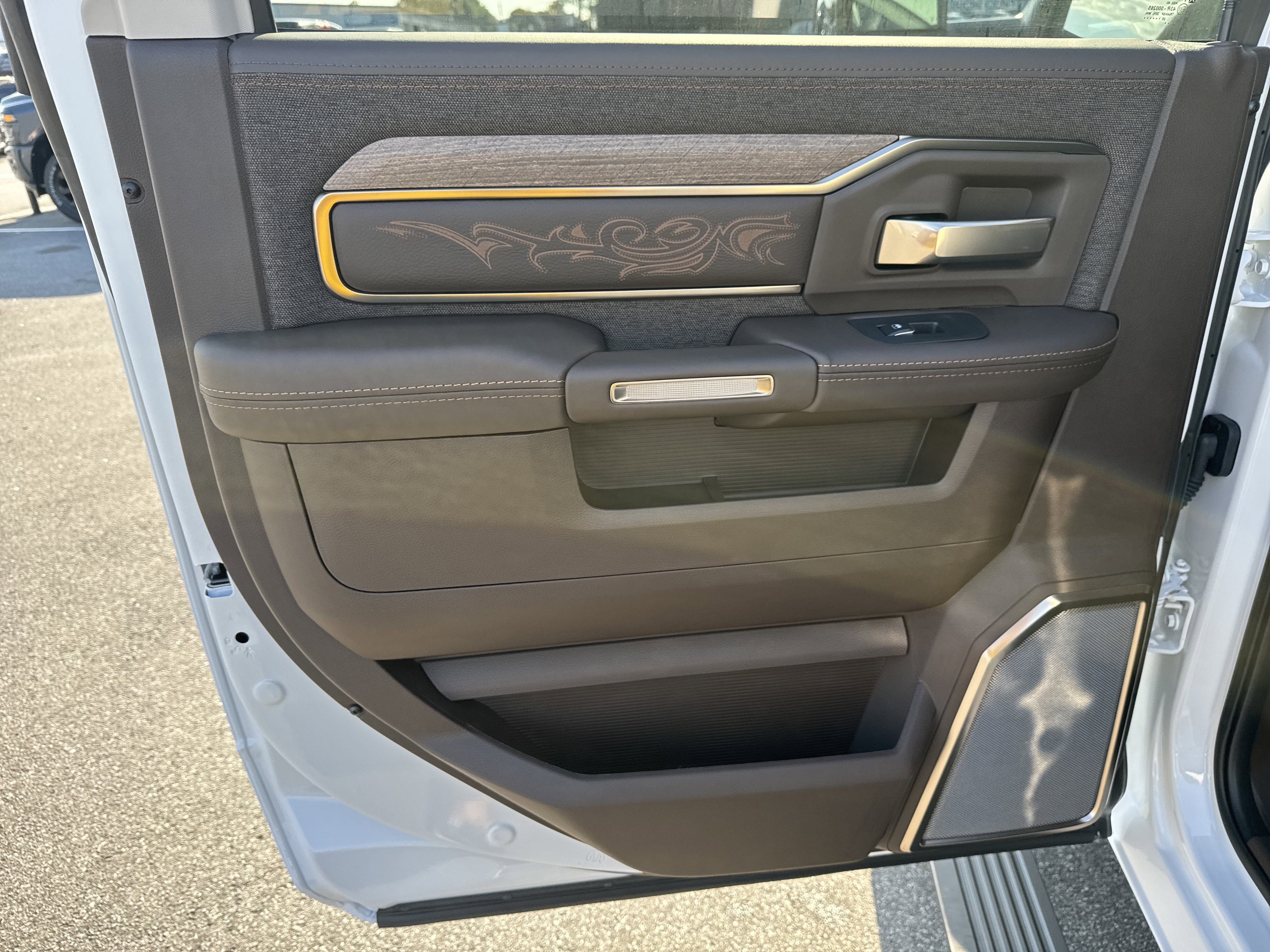 New 2026 RAM 3500 Longhorn image 26