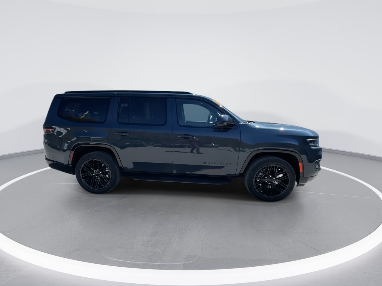 Used 2024 Jeep Wagoneer Series II AWD/4WD image 9