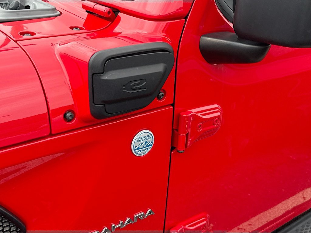 Certified 2022 Jeep Wrangler Unlimited Sahara AWD/4WD image 34