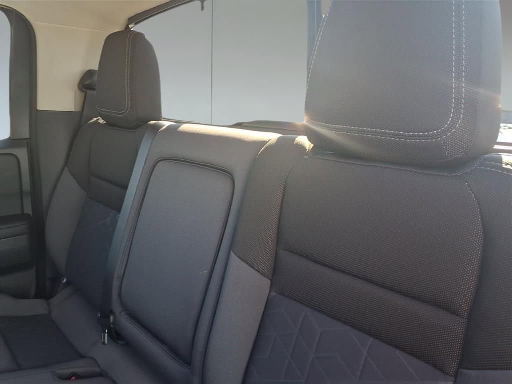 New 2026 Nissan Frontier SV w/ SV Convenience Package image 25