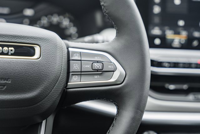 New 2026 Jeep Compass Limited image 31