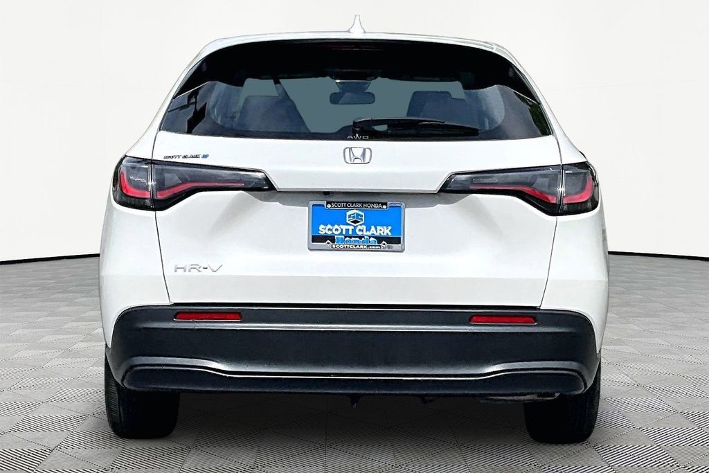 Certified 2024 Honda HR-V LX image 6