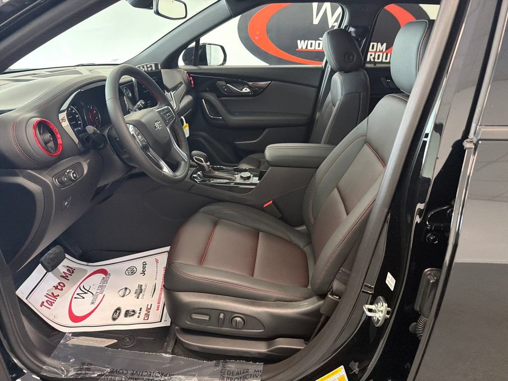 New 2026 Chevrolet Blazer RS w/ LPO, Floor Liner Package FWD image 9