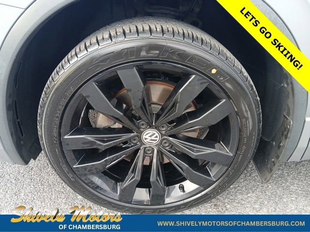 Used 2020 Volkswagen Tiguan SE R-Line w/ 3rd Row Seat Package image 2