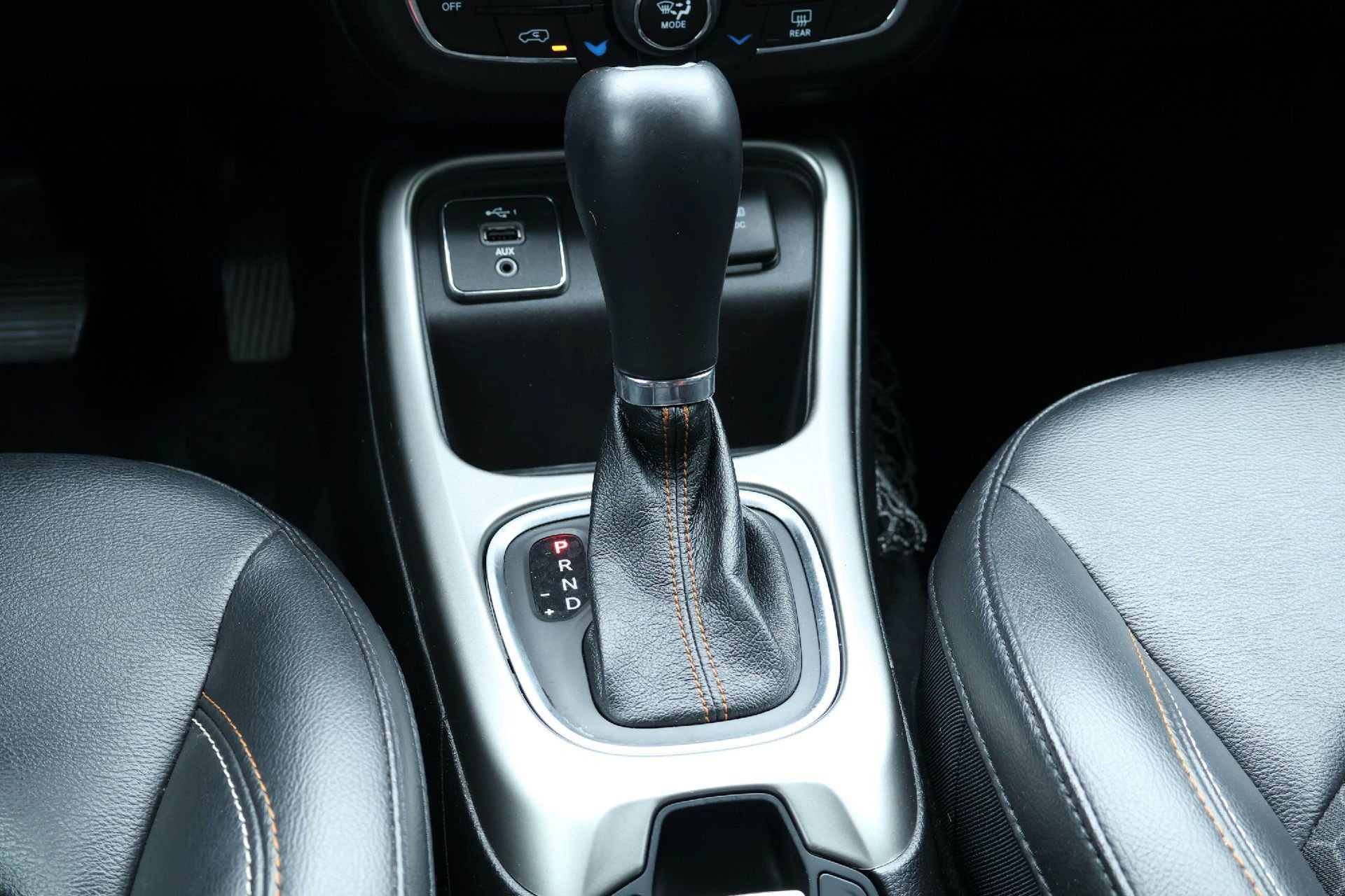 Used 2019 Jeep Compass Latitude FWD image 17