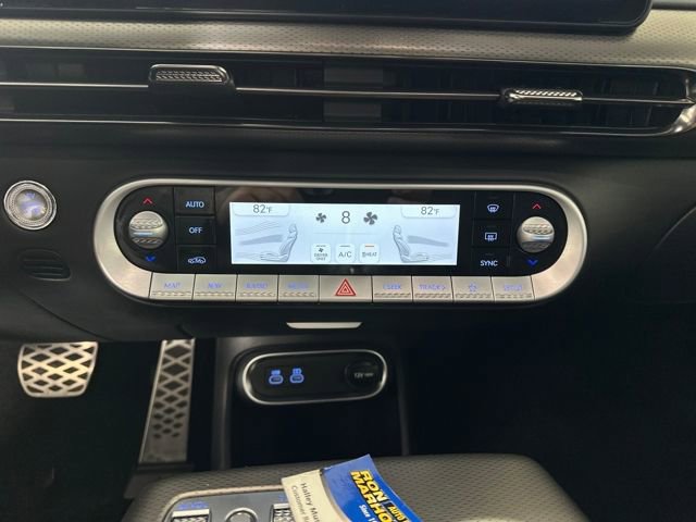 Used 2023 Genesis GV60 Performance image 23