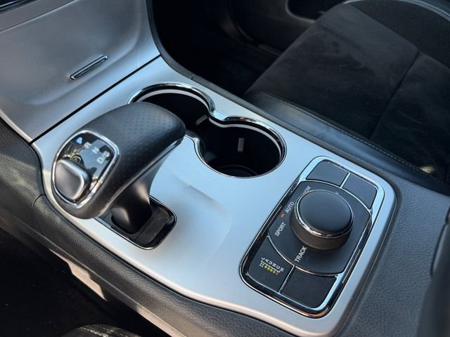 Used 2015 Jeep Grand Cherokee SRT AWD/4WD image 26