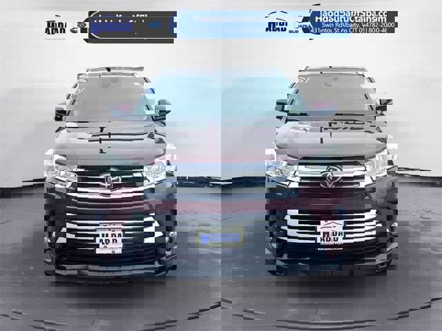 Used 2019 Toyota Highlander XLE image 8