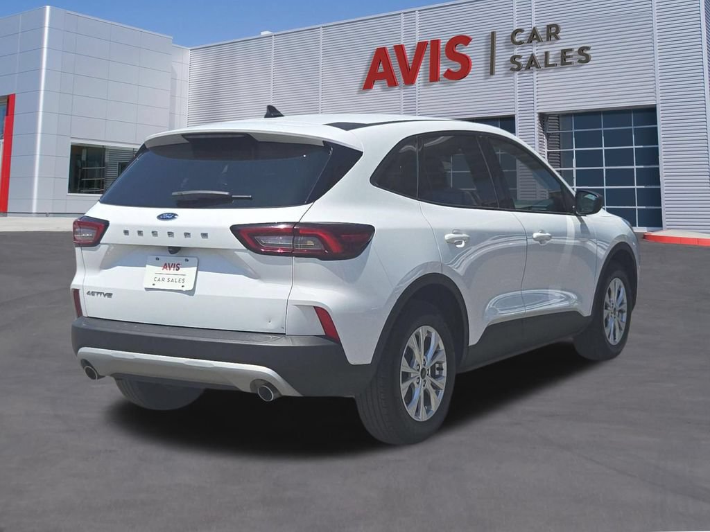 Used 2025 Ford Escape Active FWD image 6