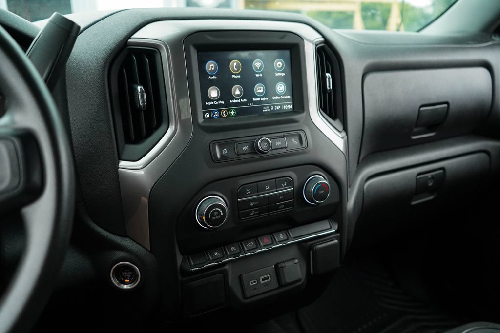 Used 2022 Chevrolet Silverado 1500 Custom AWD/4WD image 8