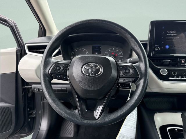 Used 2024 Toyota Corolla LE image 40