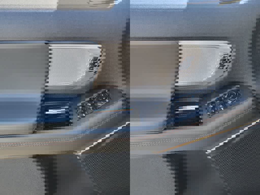 Used 2025 Ford Expedition Max Active image 21