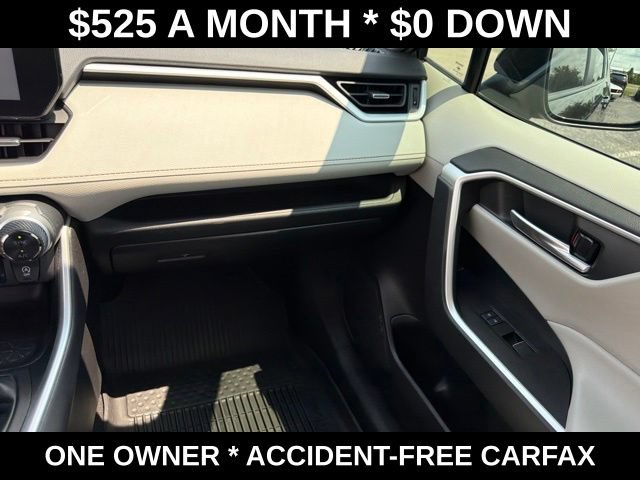 Used 2023 Toyota RAV4 XLE Premium AWD/4WD image 31
