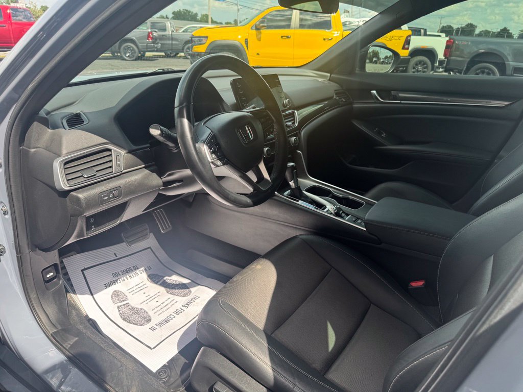 Used 2022 Honda Accord Sport image 15