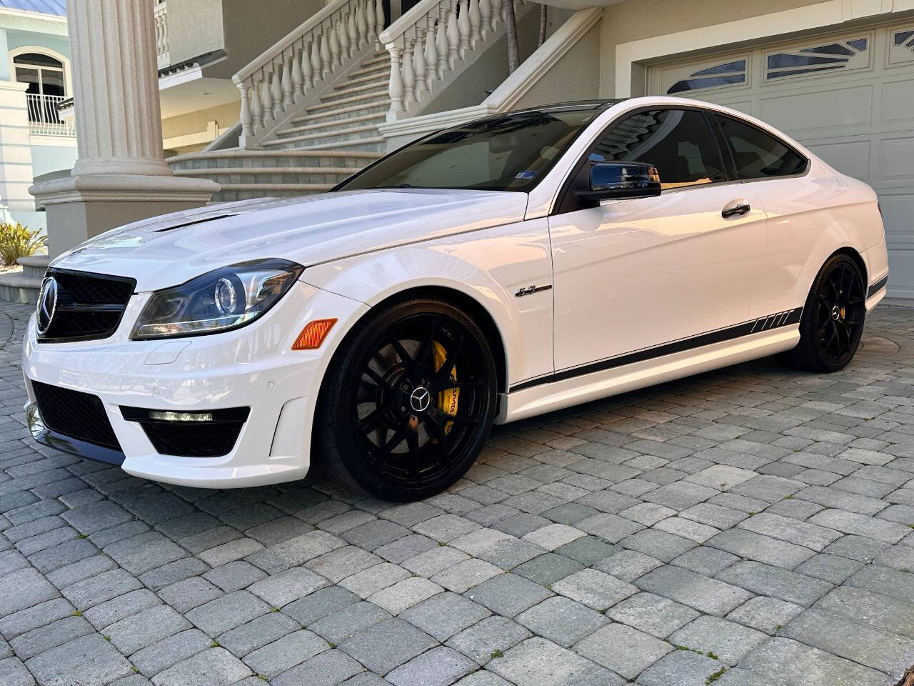 Used 2015 Mercedes-Benz C 63 AMG Coupe image 27