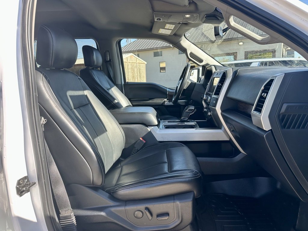 Used 2019 Ford F150 Lariat image 12