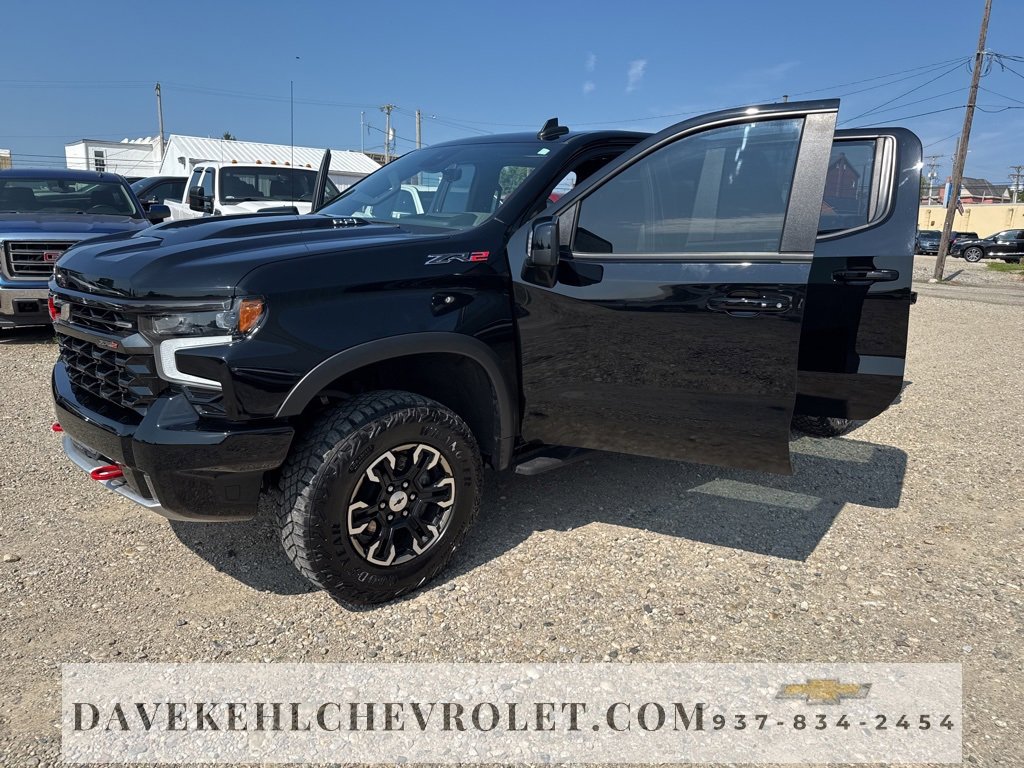 Used 2022 Chevrolet Silverado 1500 ZR2 w/ Technology Package image 33