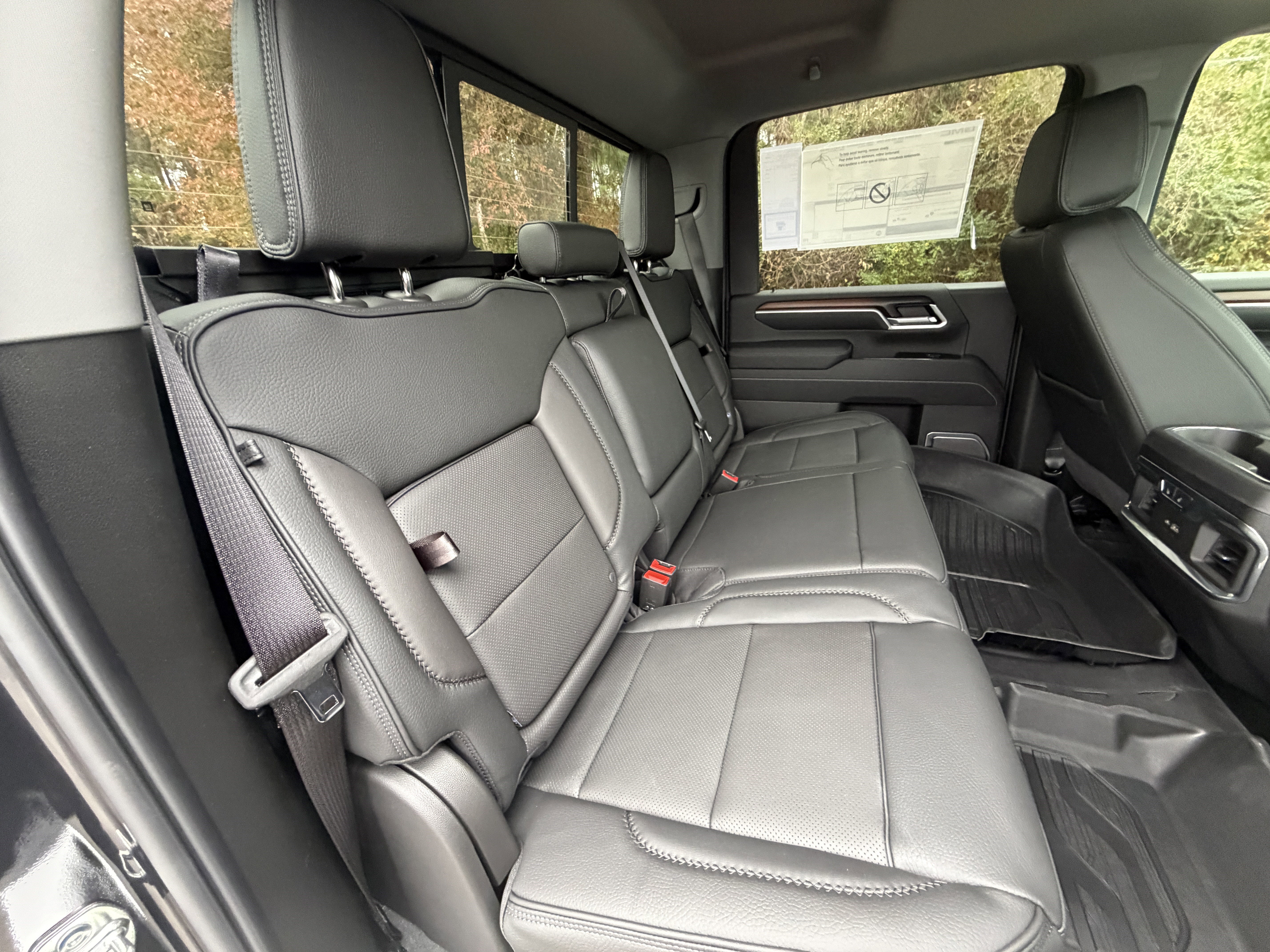 New 2026 GMC Sierra 3500 Denali w/ Denali Reserve Package AWD/4WD image 28